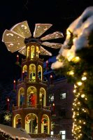 Weihnachtsmarkt auf dem Asmus-Bremer Platz 00002 @Lh Kiel - Bodo Quante.jpg