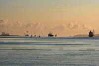 Schiffsverkehr auf der Förde ©Lh Kiel - Barbara Westendorf.JPG
