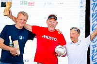 Siegerehrung_2.4mR_KLAHN_29.06.25_1179831.jpg
