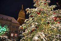 Weihnachtsdorf auf dem Rathausplatz 00004 @Lh Kiel - Bodo Quante.jpg