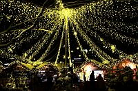 Weihnachtsmarkt auf dem Holstenplatz 00004 @Lh Kiel - Bodo Quante.jpg